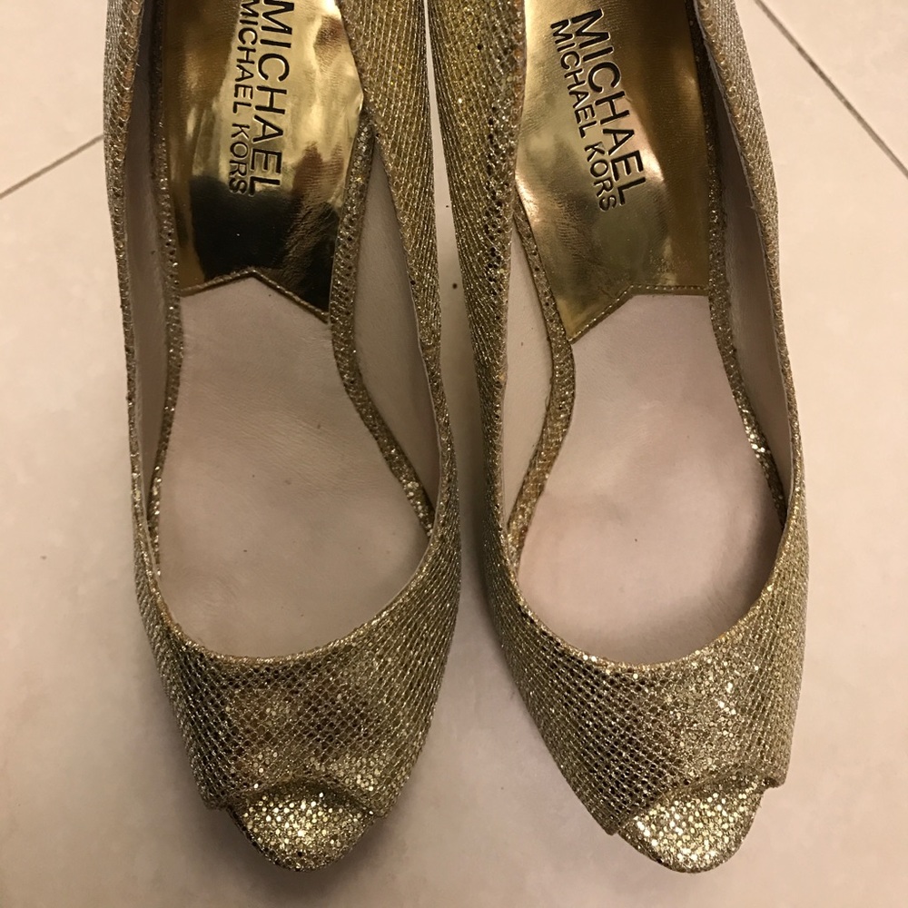 Gold Michael Kors Platform Pumps